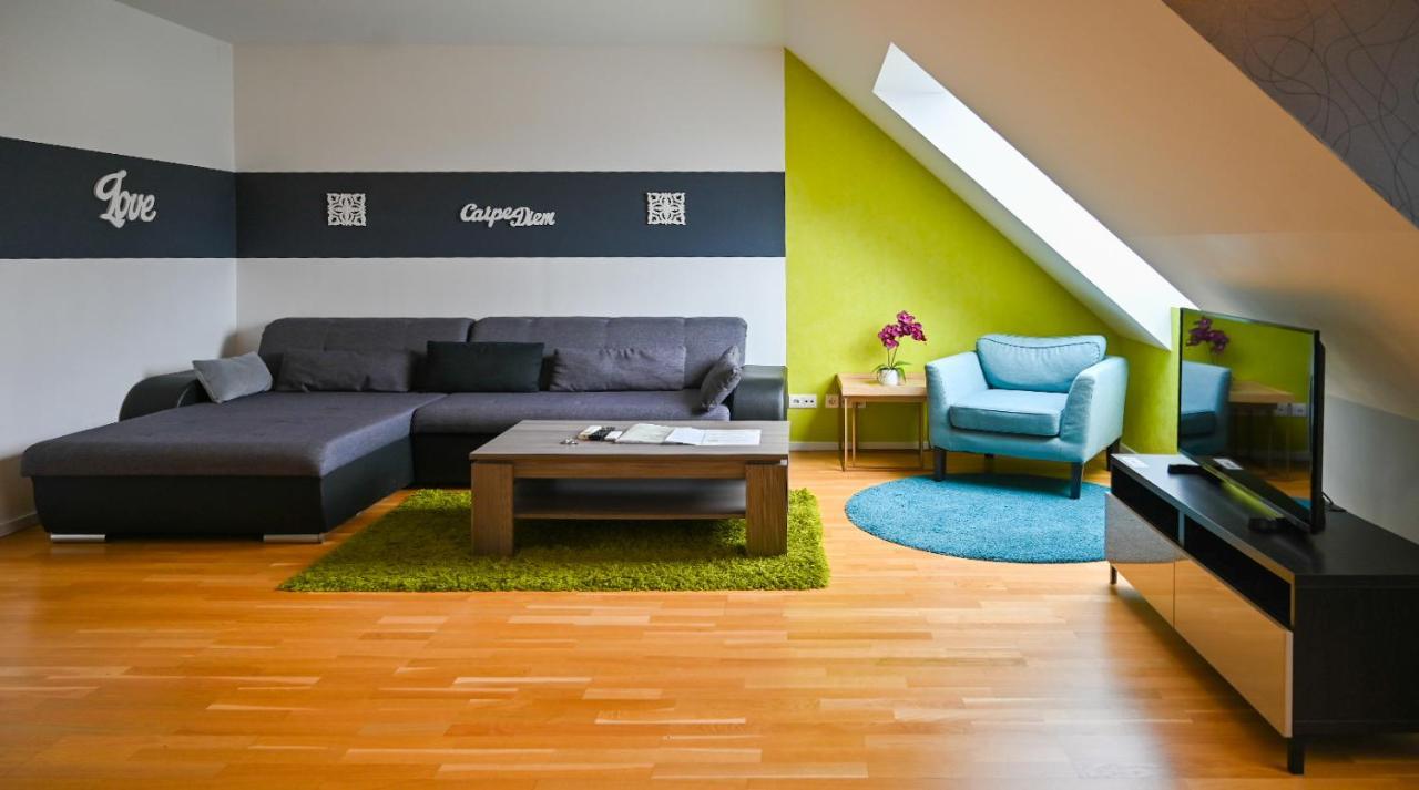 Elegant Duplex Danube Canal Wien