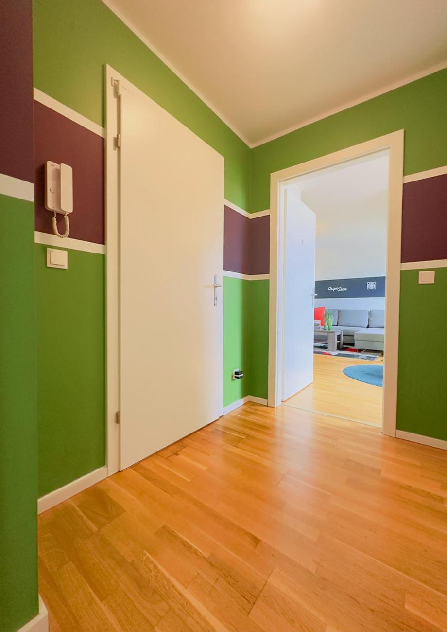 Elegant Duplex Danube Canal Apartment Wien