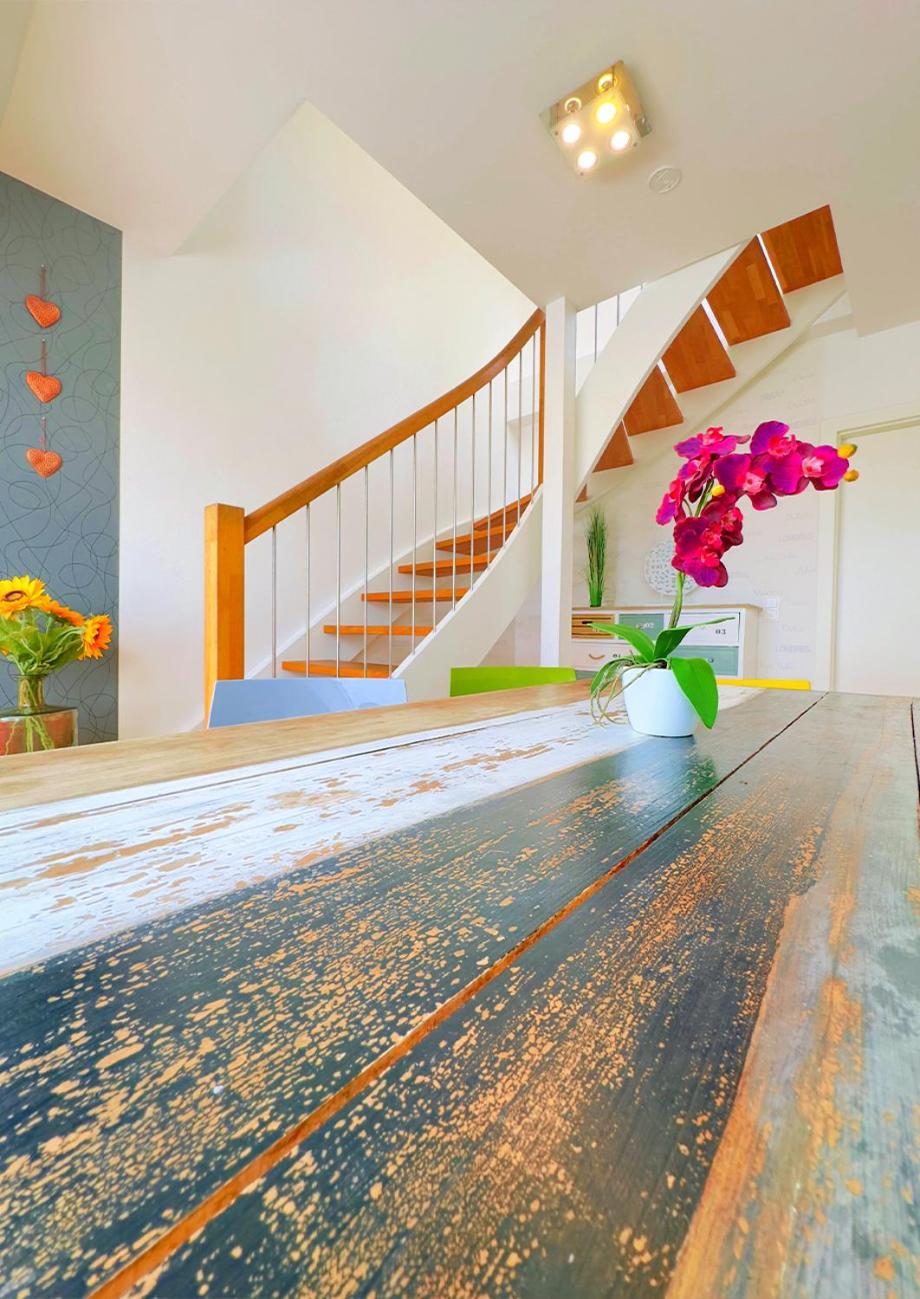 Elegant Duplex Danube Canal Apartment Wien